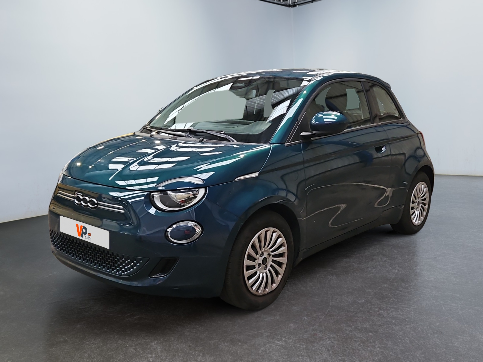 500 E