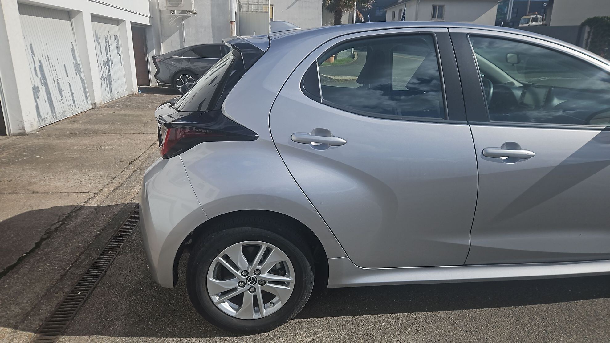 MAZDA MAZDA2 HYBRID 1.5L CVT 116 ch Agile 2024