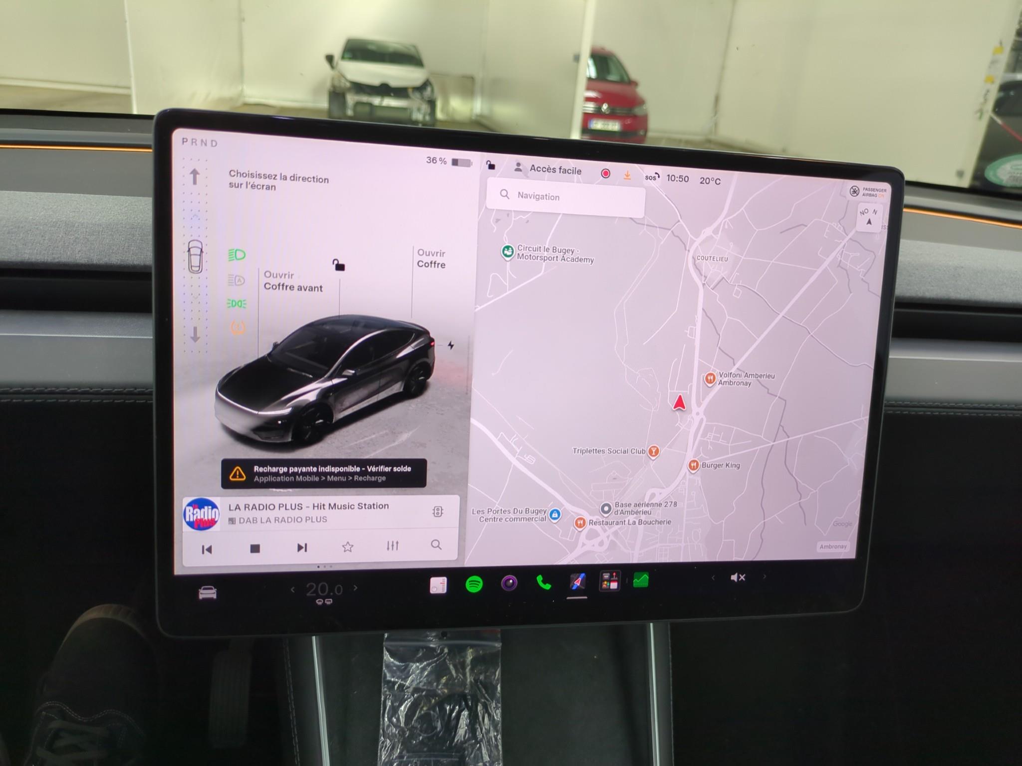 TESLA  2025