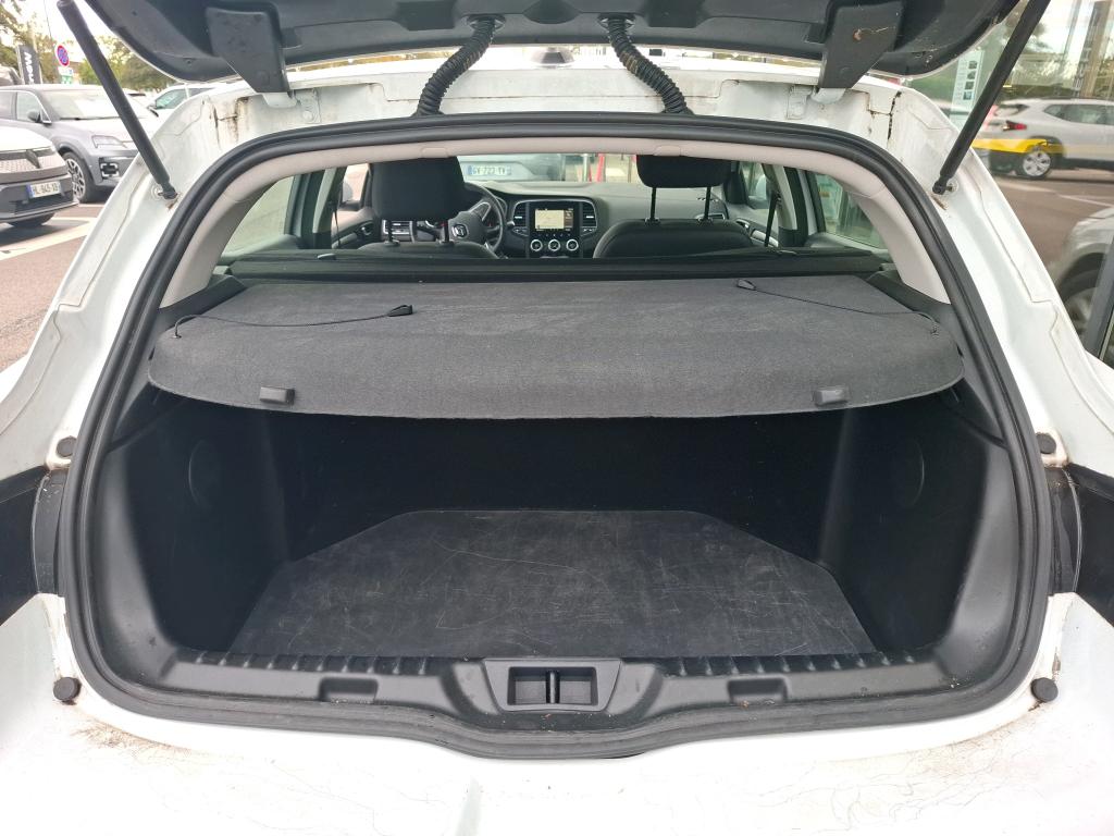 RENAULT MEGANE SOCIETE IV BLUE DCI 115 - 21N AIR NAV 2P 2022