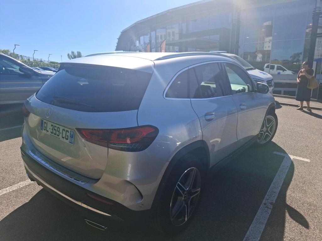 MERCEDES-BENZ MERCEDES GLA II 200 7G-DCT AMG Line 2022