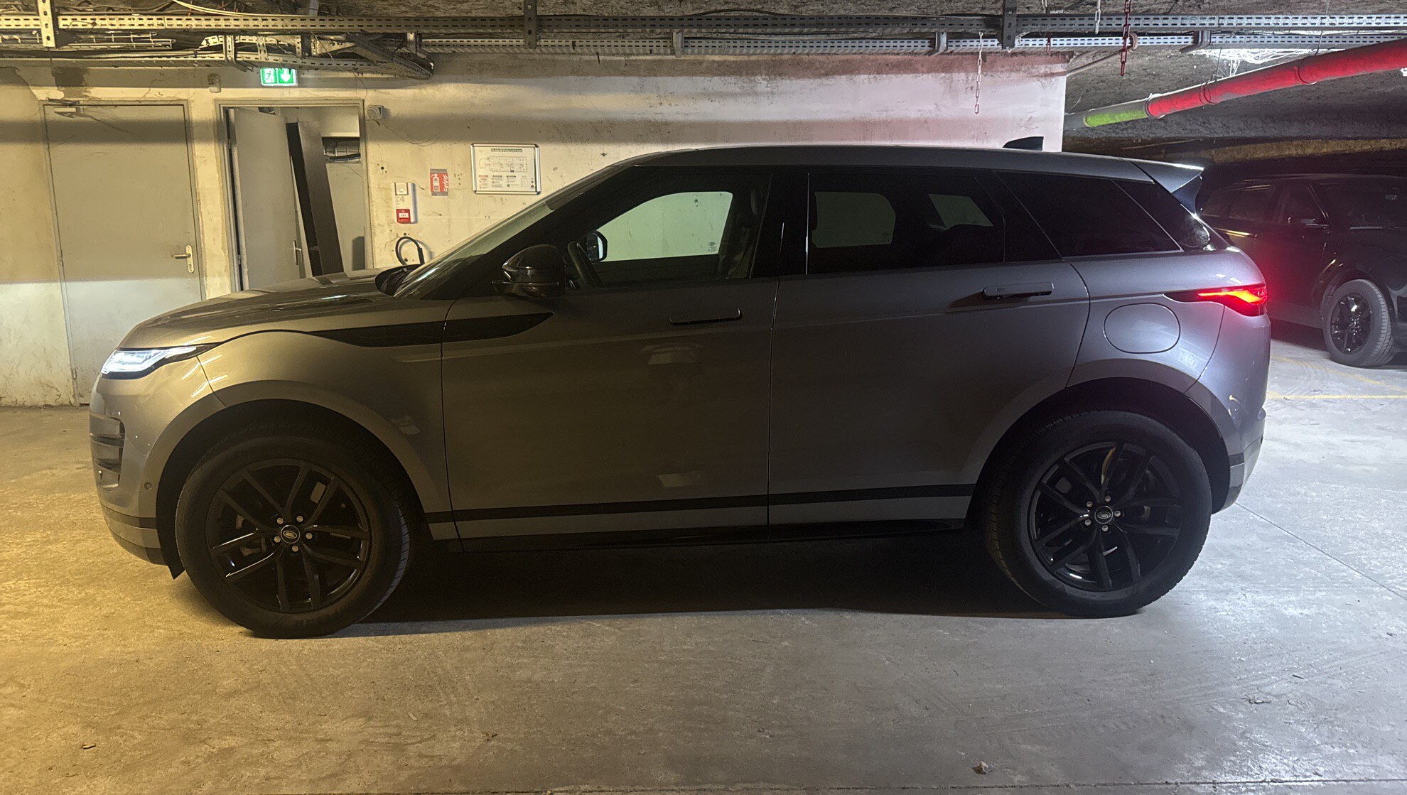 LAND ROVER RANGE Evoque P300e PHEV AWD BVA8 Dynamic SE 2024