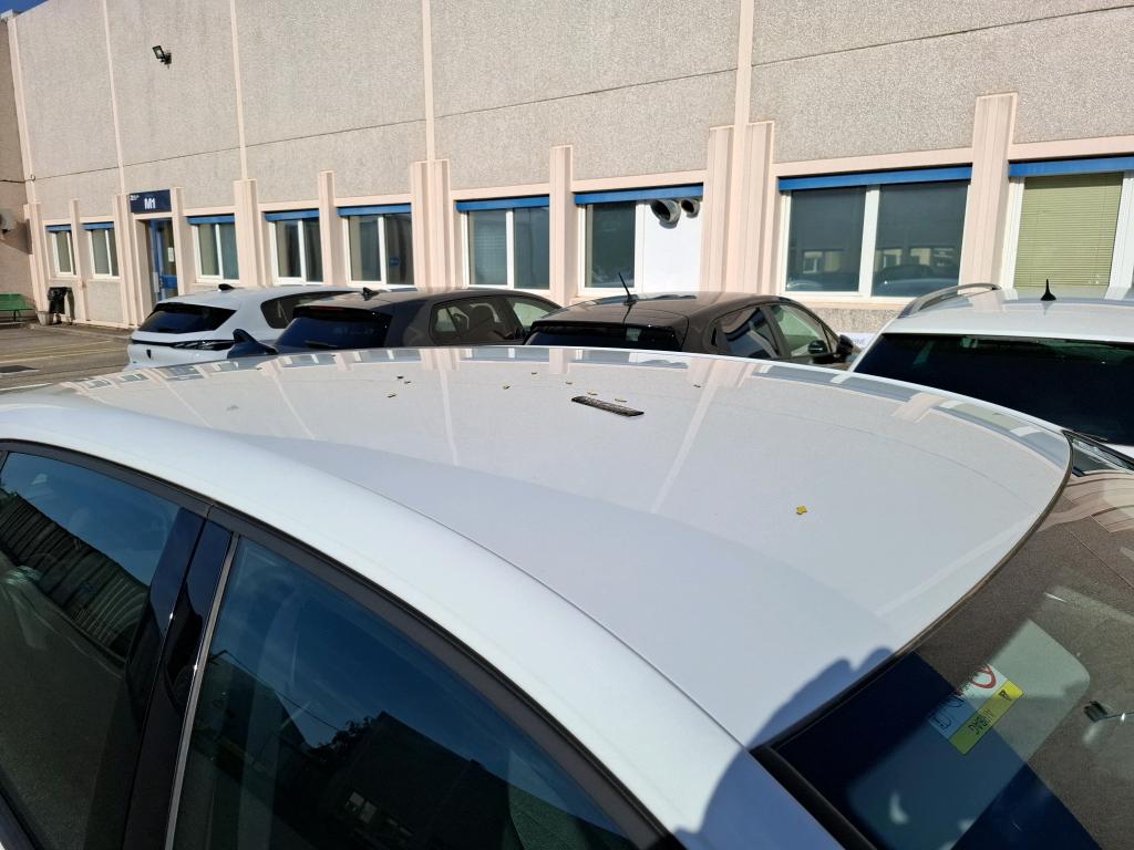 VOLKSWAGEN GOLF 2.0 TDI SCR 116 DSG7 Life Business 2022