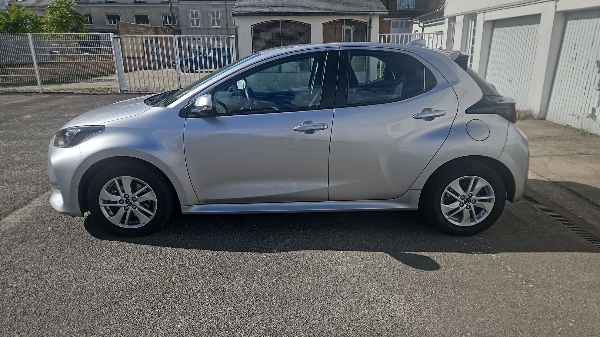 MAZDA MAZDA2 HYBRID 1.5L CVT 116 ch Agile 2024