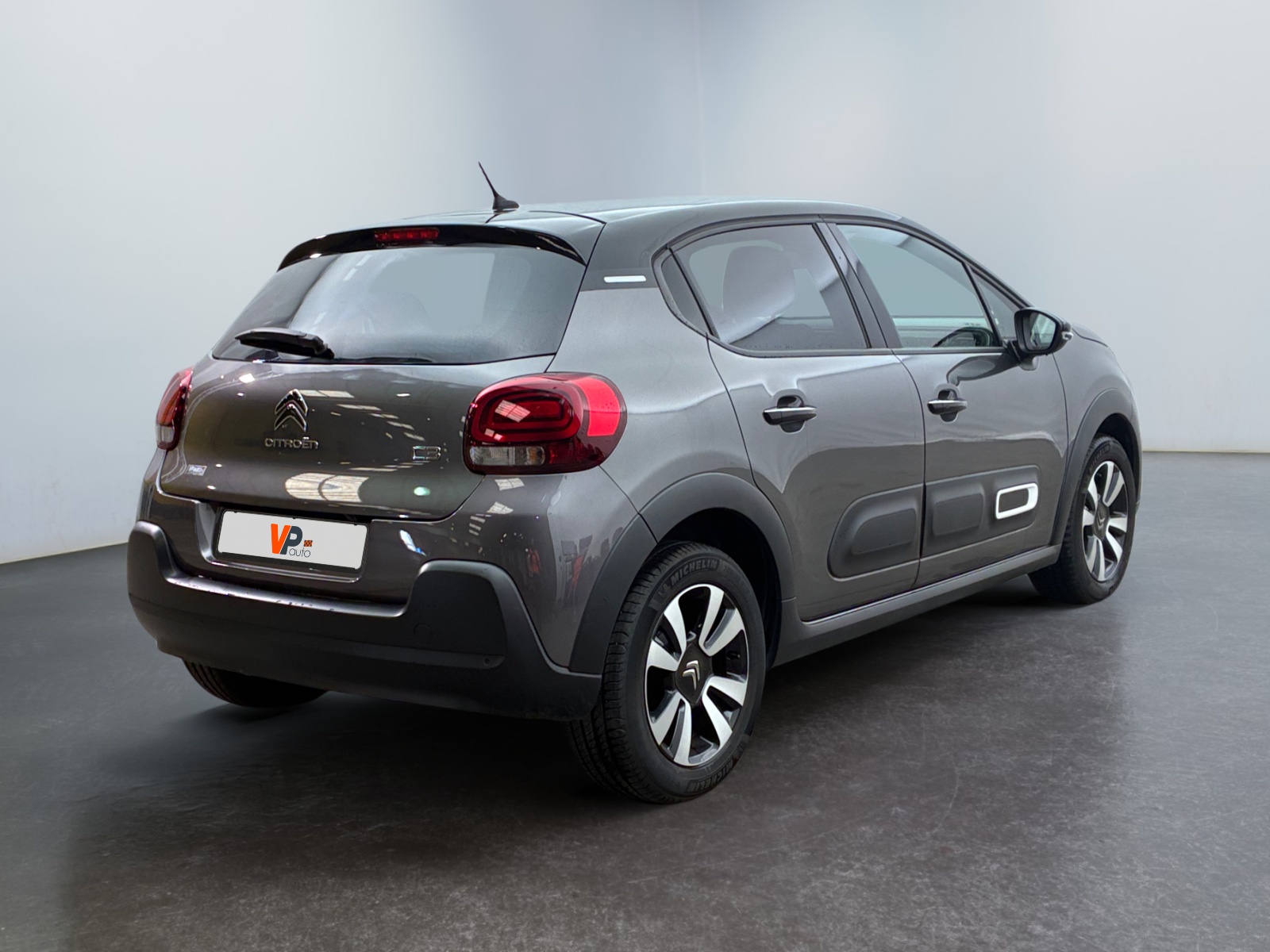 CITROEN C3 PureTech 83 S&S BVM5 Shine 2023