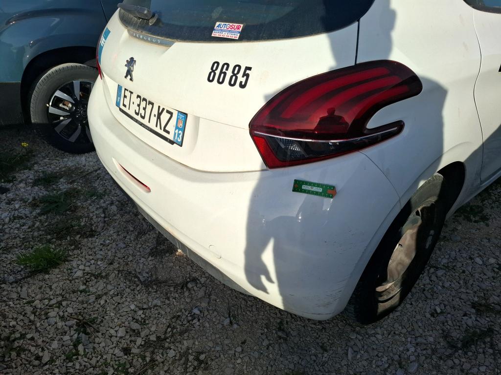 PEUGEOT 208 AFFAIRE 1.6 BLUEHDI 75 BVM5 PREMIUM 2018