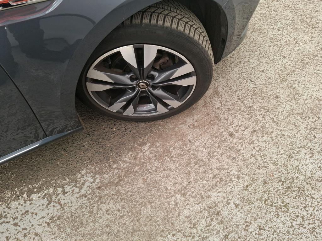 RENAULT MÉGANE MEGANE IV BERLINE Blue dCi 115 EDC Intens 2019