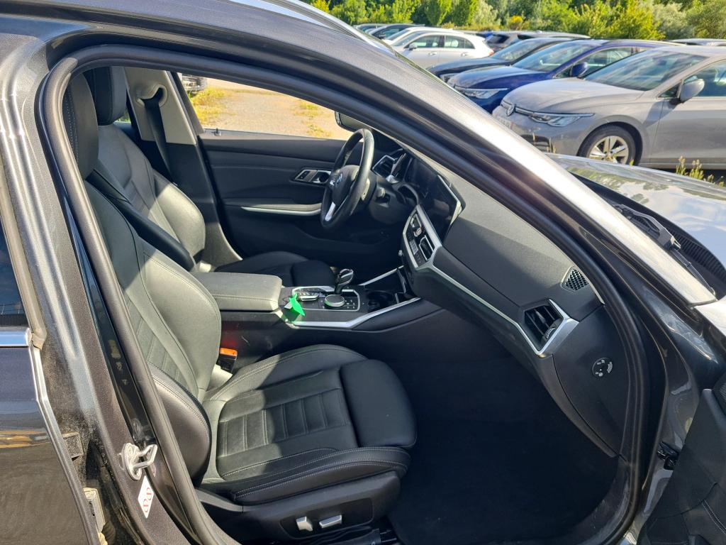 BMW SERIE 3 TOURING G21 330e 292 ch BVA8 Luxury 2021