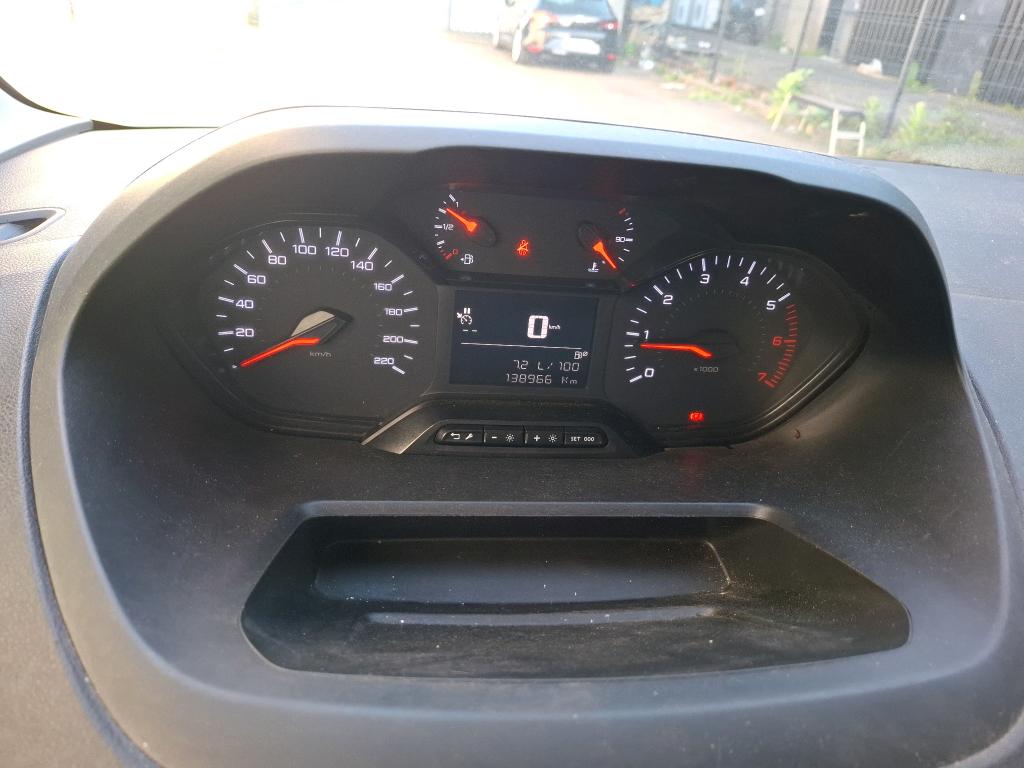 PEUGEOT PARTNER FOURGON STANDARD 650 KG BLUEHDI 100 S&S BVM5 PREMIUM 2021