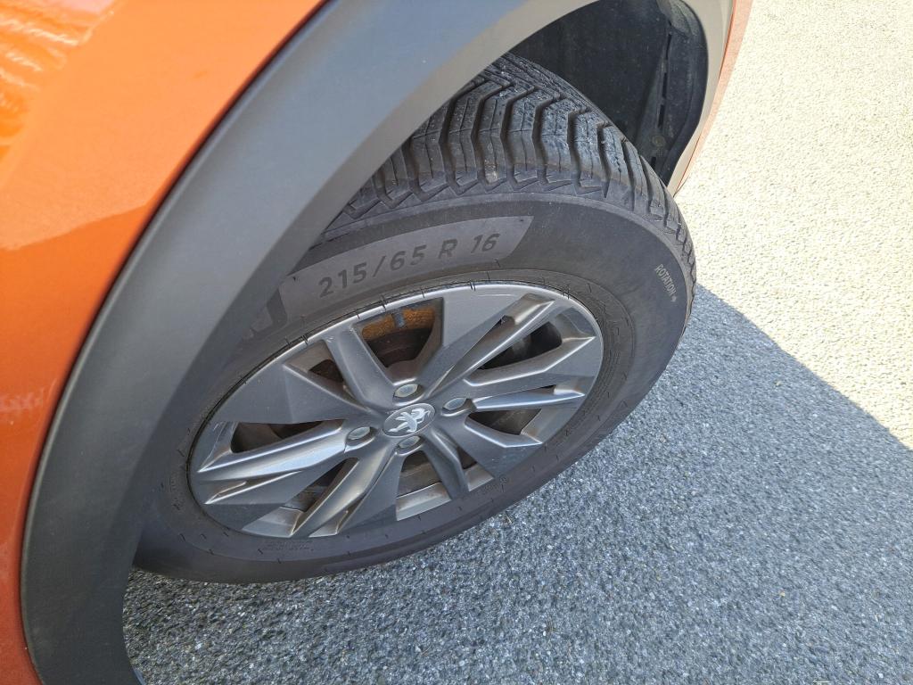 PEUGEOT 2008 PureTech 130 S&S BVM6 Active Pack 2023
