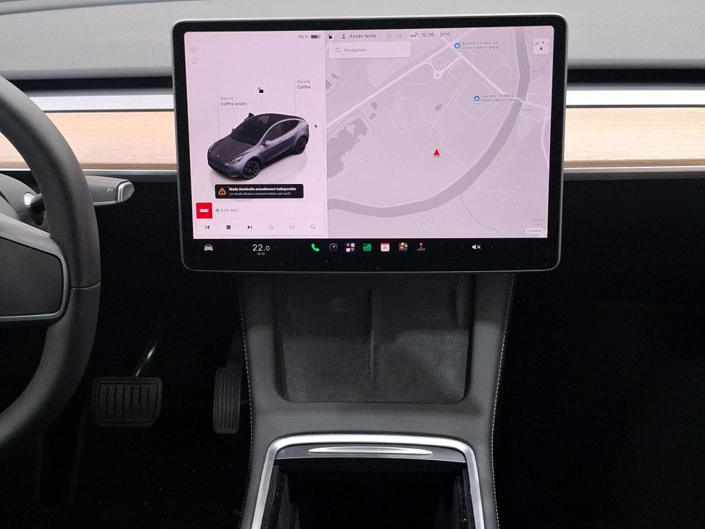 TESLA  2023
