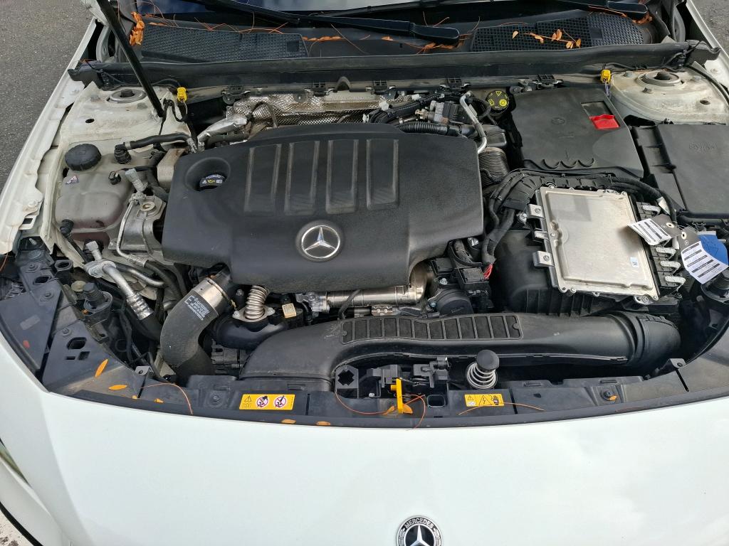 MERCEDES-BENZ CLASSE A 180 d Business Line 2024