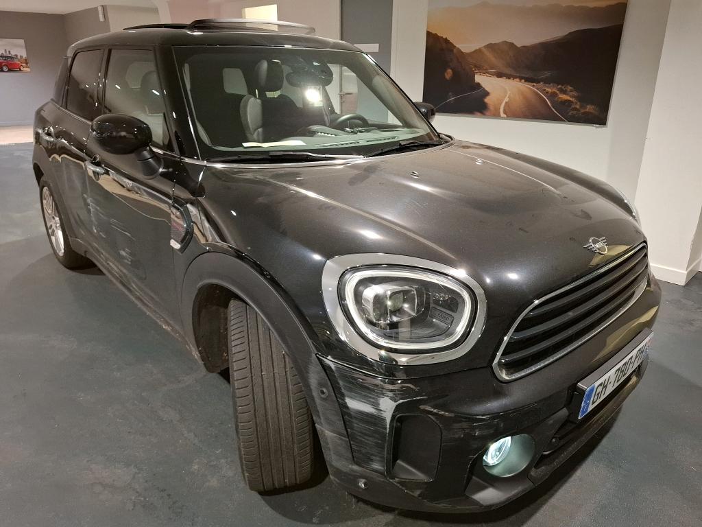 MINI COUNTRYMAN F60 LCI 136 ch BVA7 Cooper Essential 2022