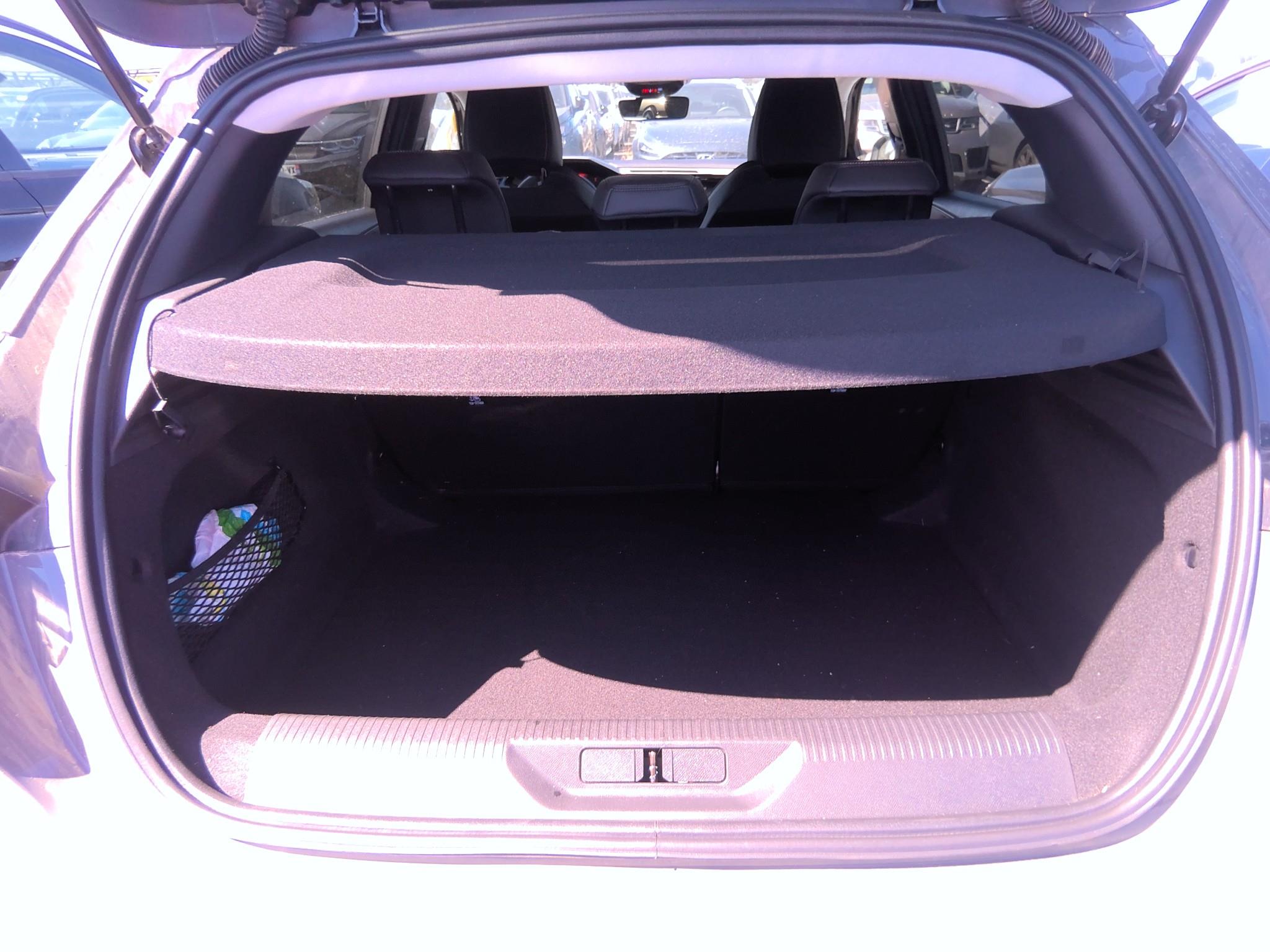 PEUGEOT 308 Hybrid 145 e-DCS6 Allure 2025