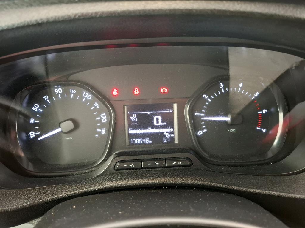 PEUGEOT EXPERT FOURGON FGN TOLE STANDARD BLUEHDI 95 BVM5 PREMIUM 2019