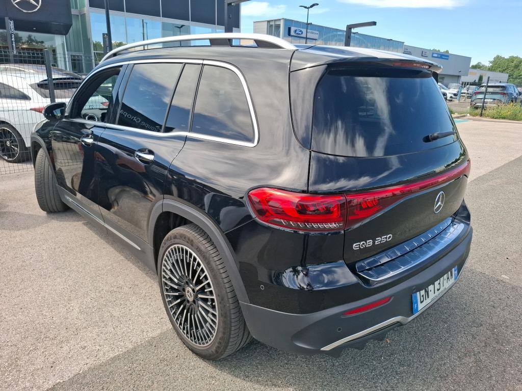 MERCEDES-BENZ EQB 250 AMG Line 2023