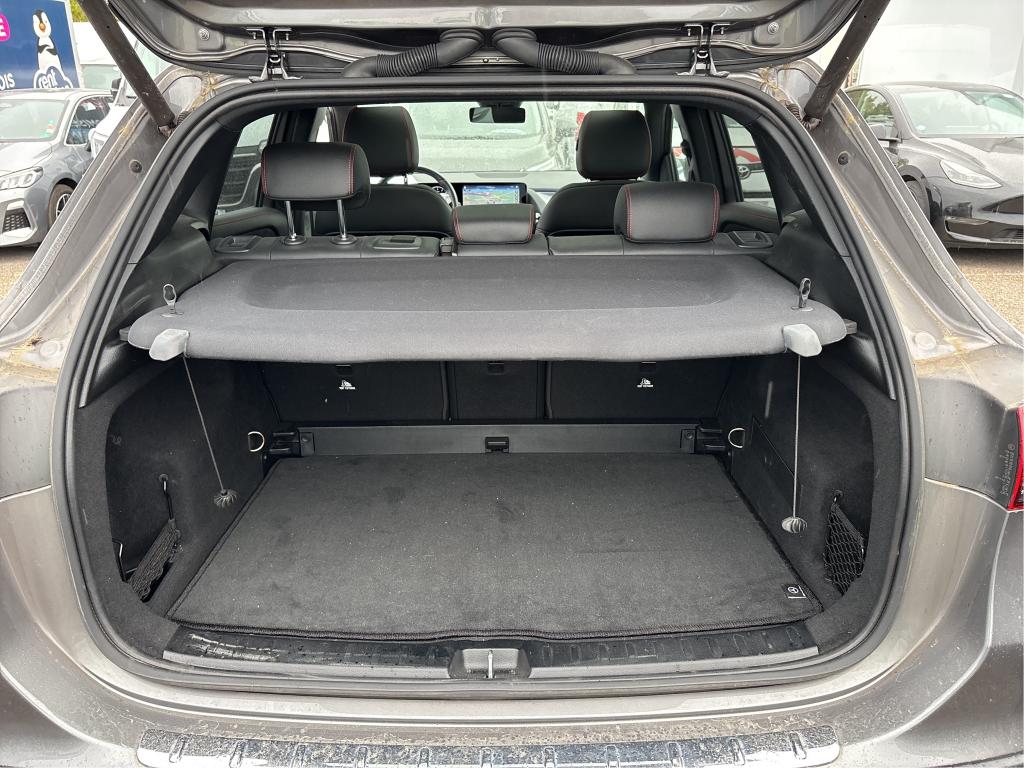 MERCEDES-BENZ MERCEDES GLA II 200 7G-DCT AMG Line 2022