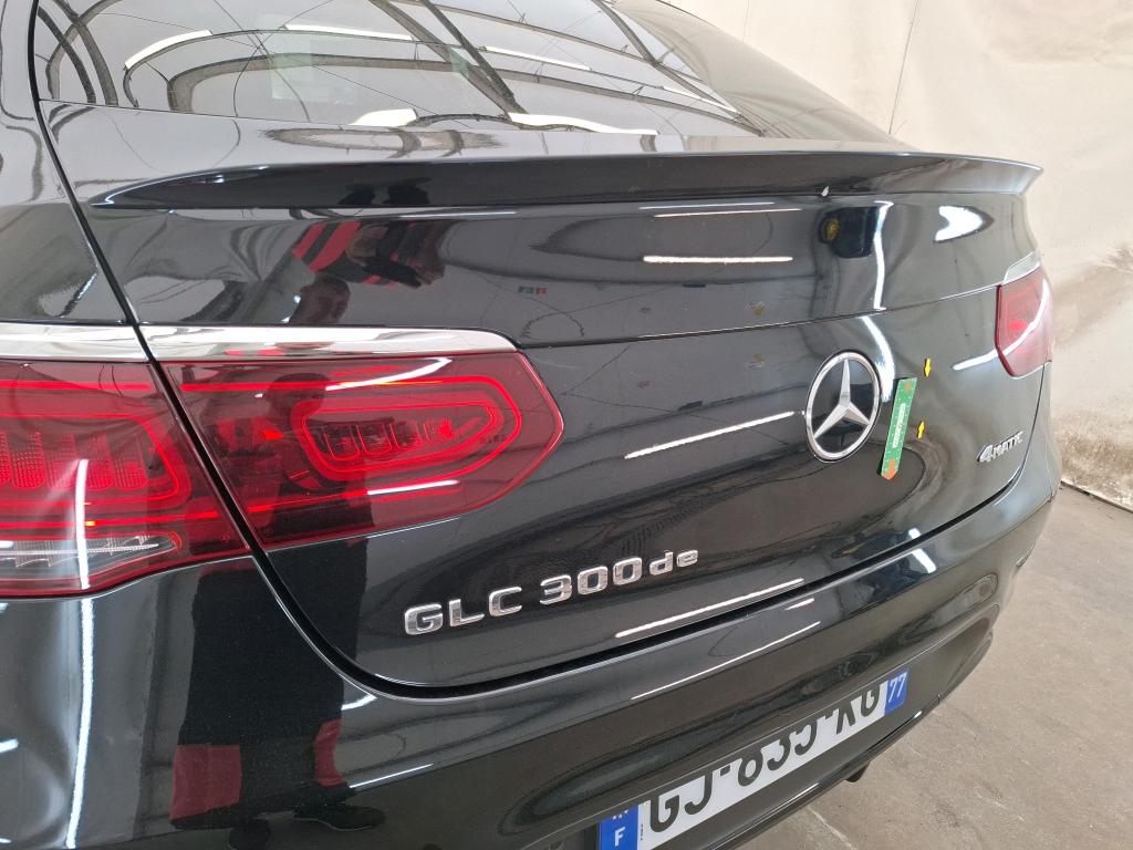 MERCEDES-BENZ MERCEDES CLASSE GLC COUPE Coupé 300 de 9G-Tronic 4Matic AMG Line 2022