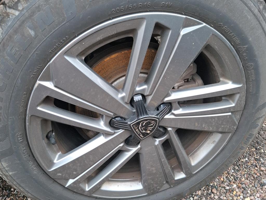 PEUGEOT 308 BlueHDi 130ch S&S BVM6 Active Pack 2022