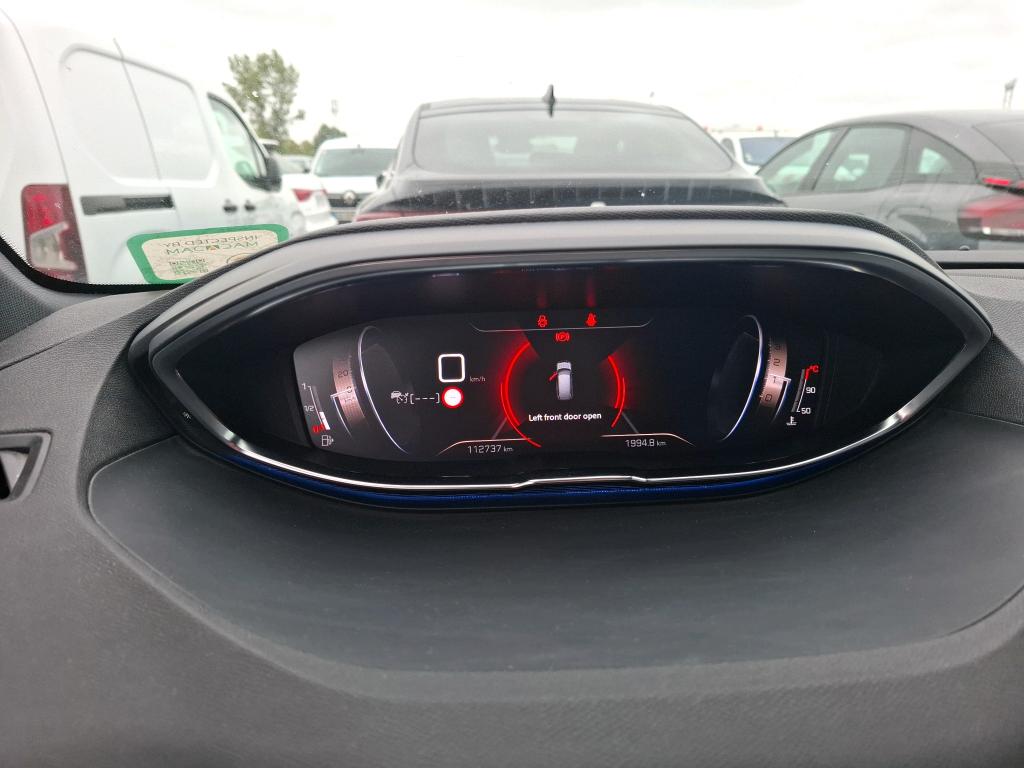 PEUGEOT 5008 PureTech 130ch S&S BVM6 GT 2021