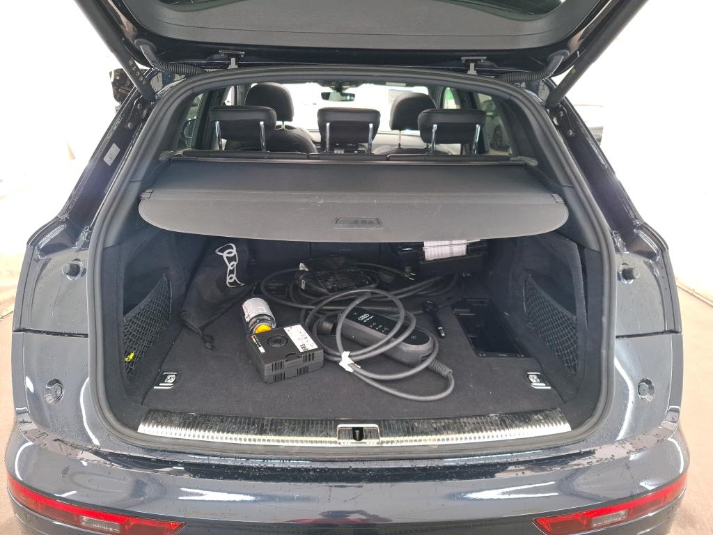 AUDI Q5 50 TFSIe 299 S tronic 7 Quattro line 2024