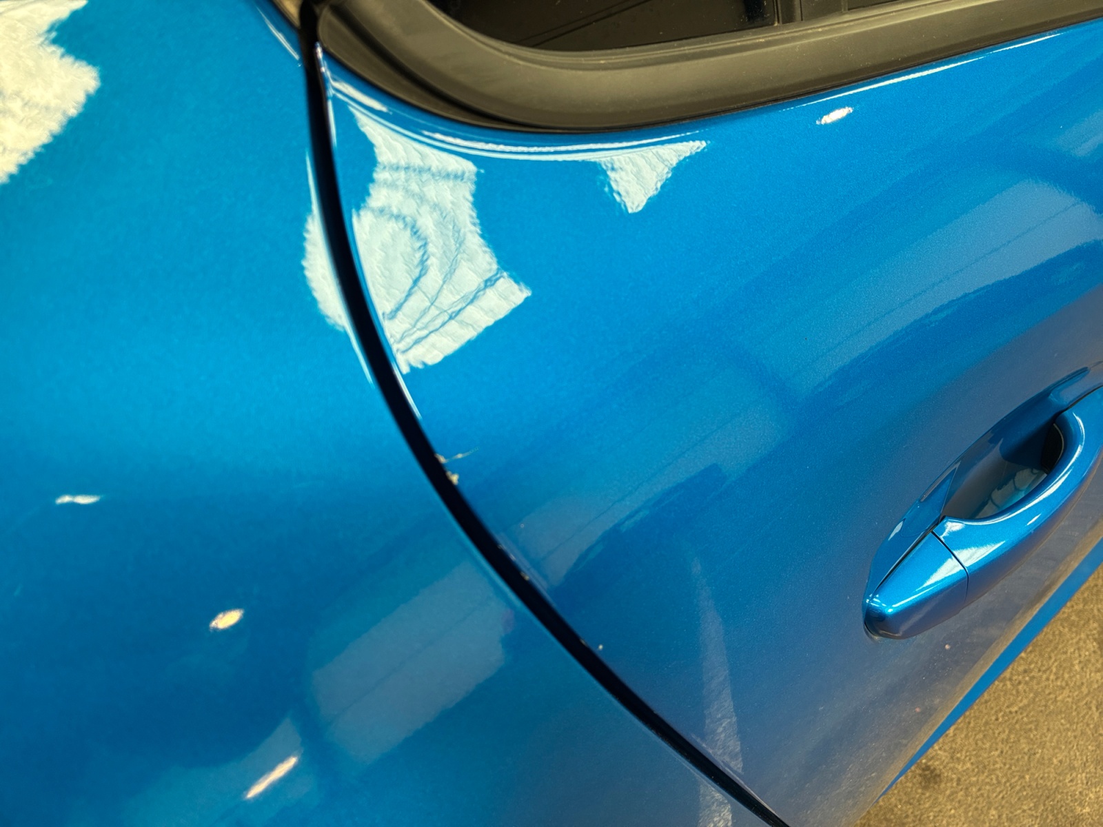 PEUGEOT 208 Electrique 50 kWh 136ch Allure Pack 2024