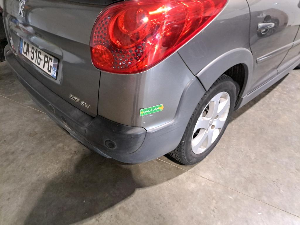 PEUGEOT 207 SW 1.6 HDi 16V 90ch BLUE LION Premium Outdoor Premium 2008