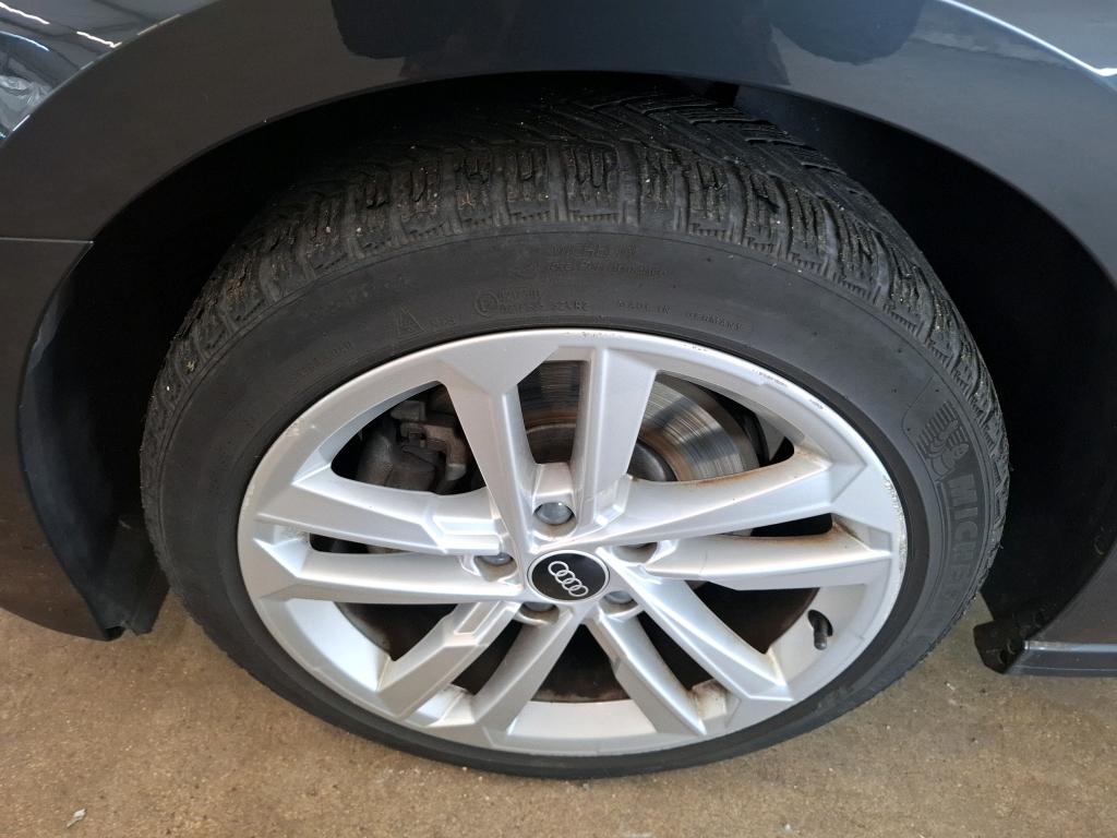 AUDI A3/S3 A3 SPORTBACK 40 TFSIe 204 S tronic 6 Business line 2021