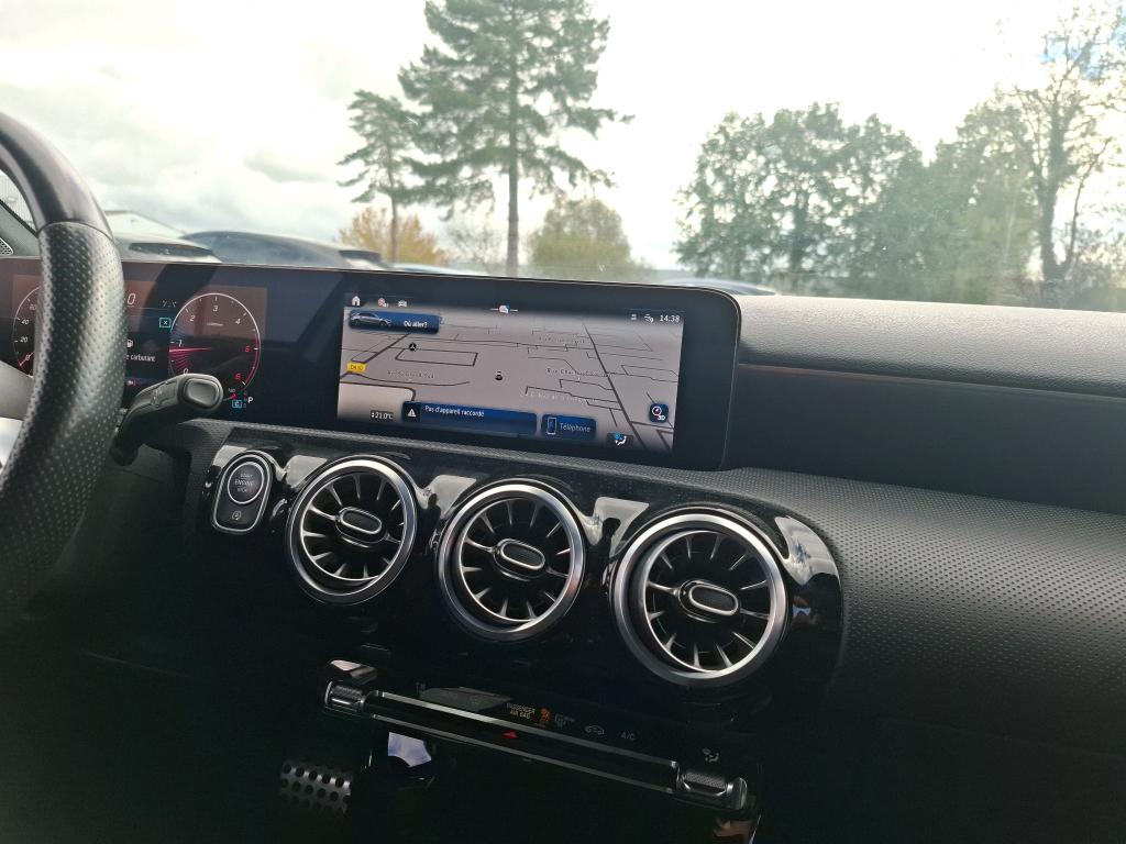 MERCEDES-BENZ CLASSE A 180 d Business Line 2024