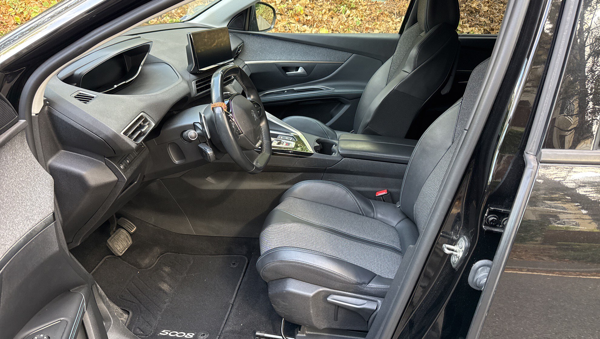PEUGEOT 5008 BlueHDi 130ch S&S EAT8 Allure Pack 2022