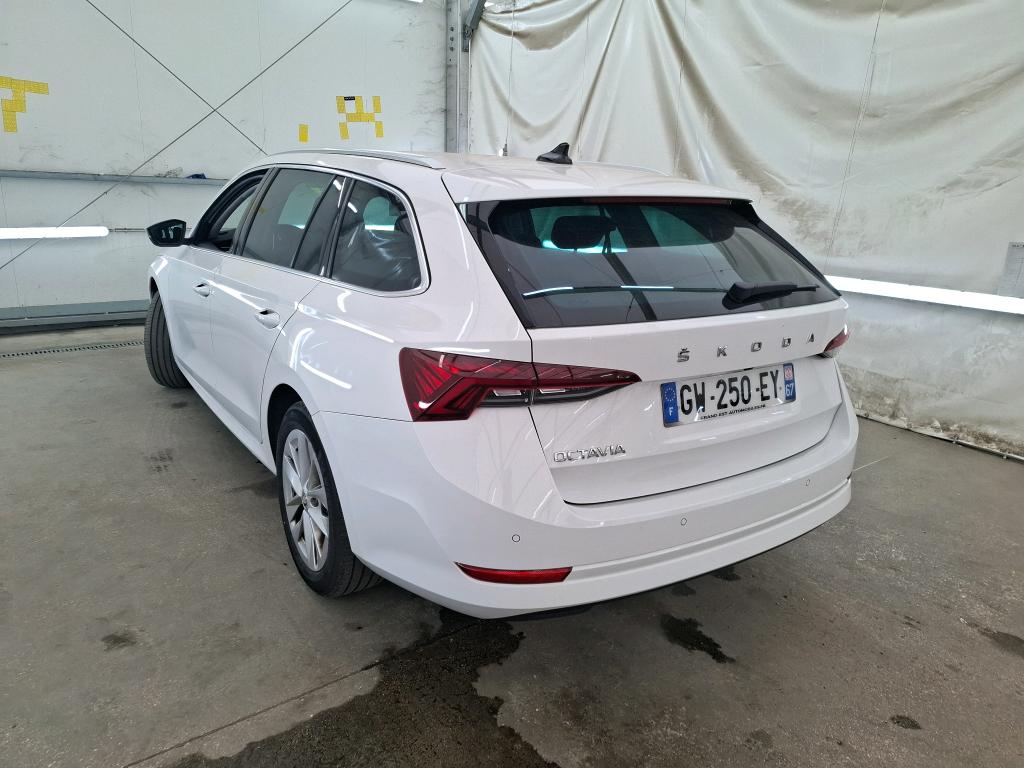 SKODA OCTAVIA COMBI 2.0 TDI 150 ch DSG7 Style 2024