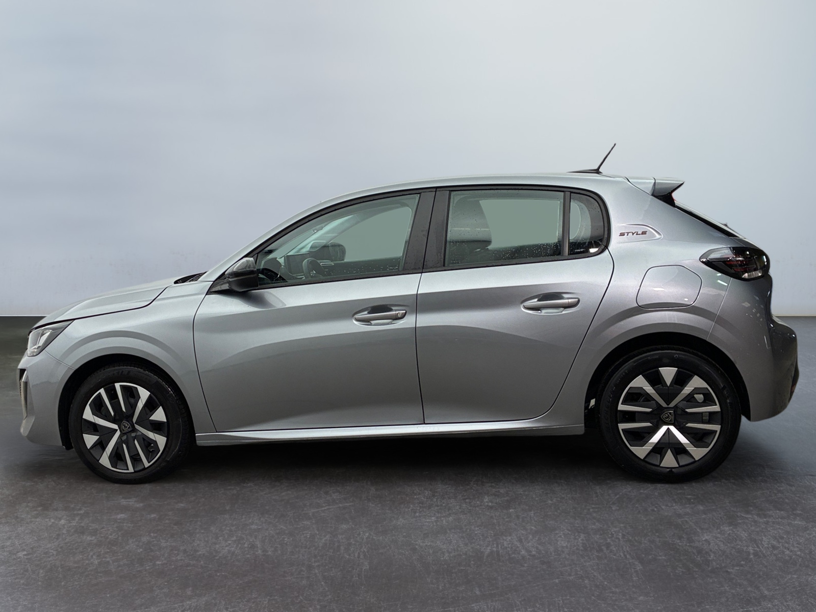 PEUGEOT 208 PureTech 100 S&S BVM6 Style 2025