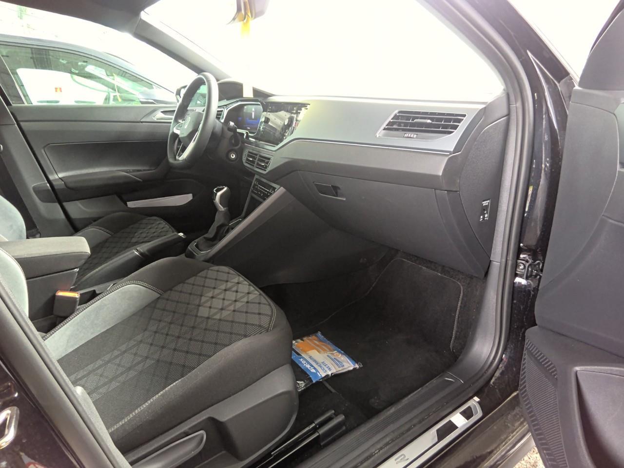VOLKSWAGEN Polo 1.0 TSI 95 S&S BVM5 R-Line Edition 2025