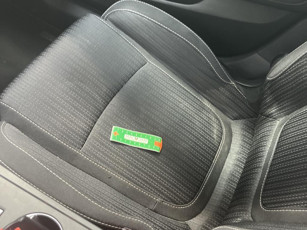 RENAULT MÉGANE MEGANE IV ESTATE Blue dCi 115 Business 2019