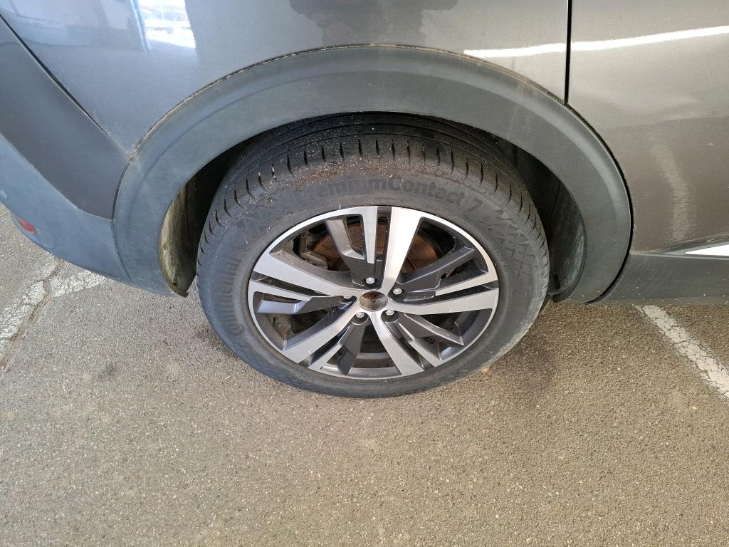 PEUGEOT 5008 BlueHDi 130ch S&S EAT8 Allure Pack 2022