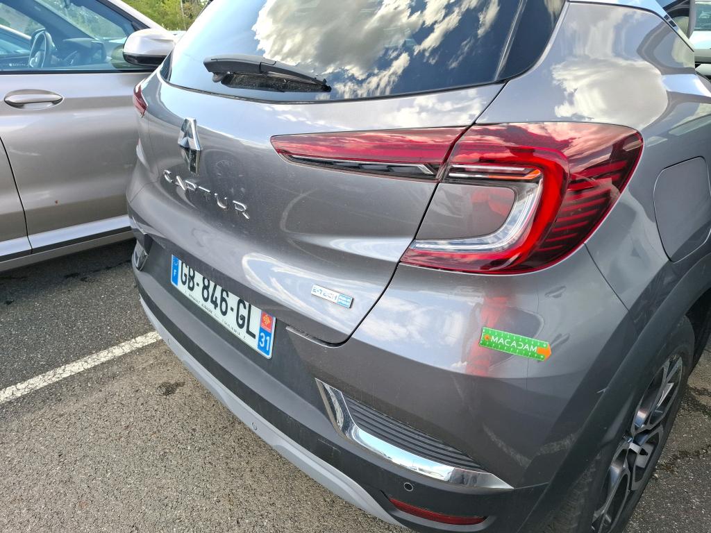 RENAULT CAPTUR E-Tech Plug-in 160 Intens 2021
