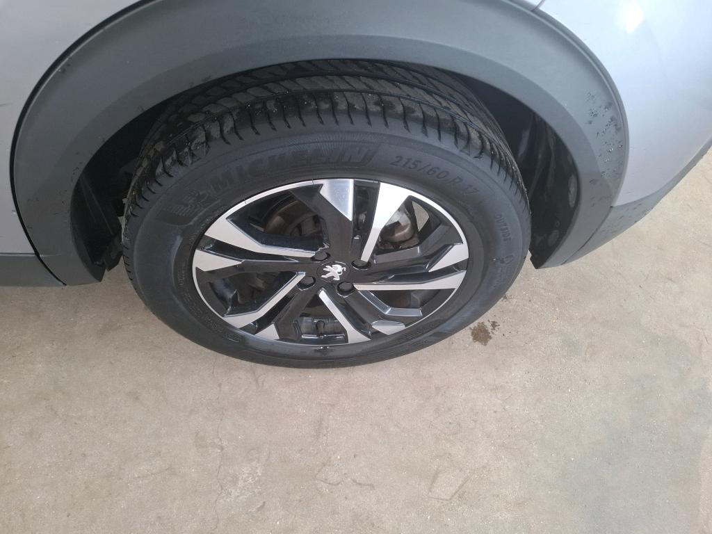 PEUGEOT 2008 BUSINESS PureTech 130 S&S EAT8 Allure 2021
