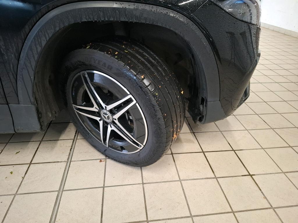 MERCEDES-BENZ EQB 250+ AMG Line 2024