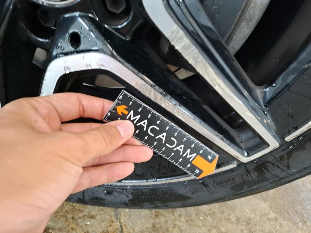 MERCEDES CLASSE A 180 7G-DCT AMG Line 2020
