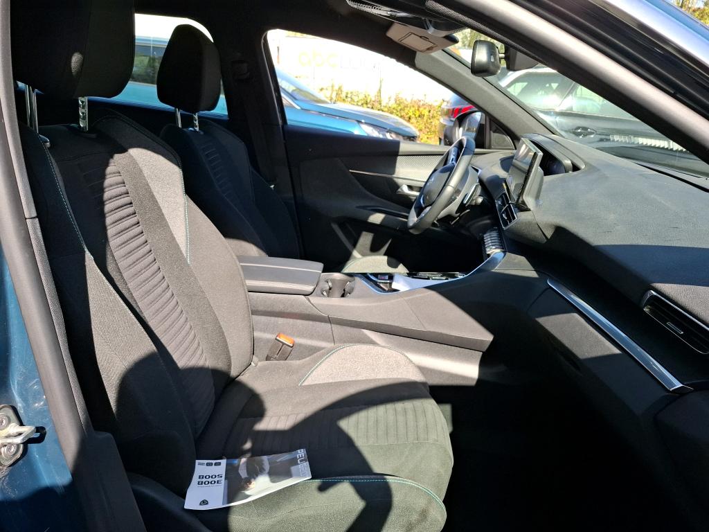 PEUGEOT 5008 Hybrid 136 e-DCS6 Active Pack 2024