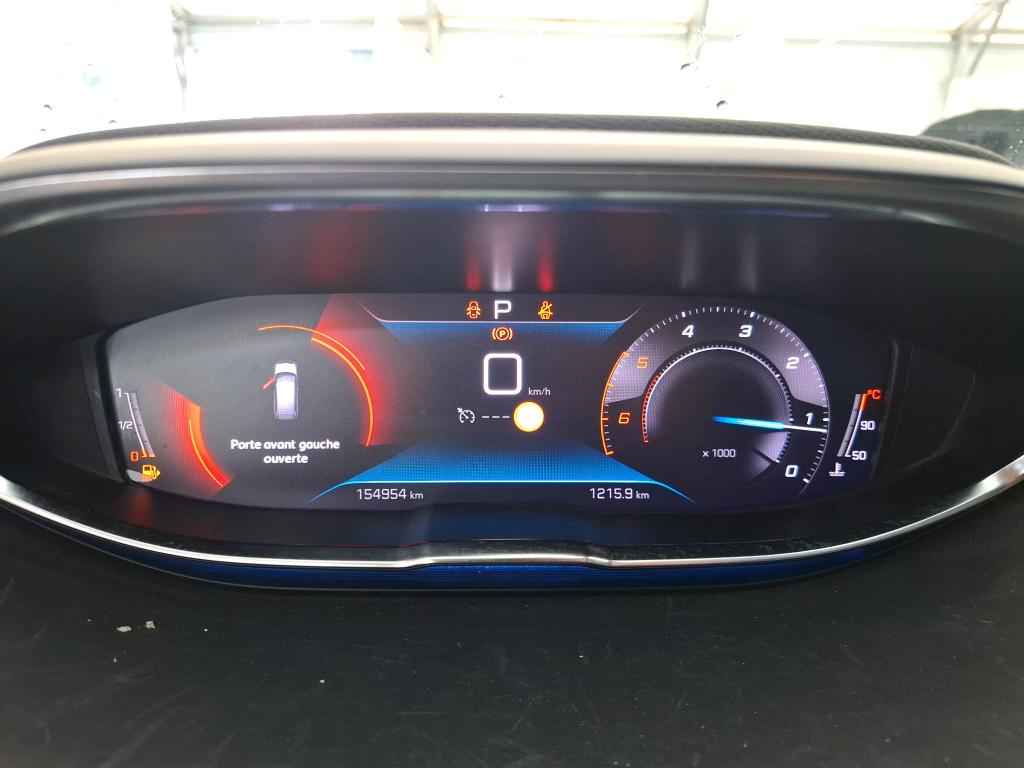 PEUGEOT 5008 BlueHDi 130ch S&S EAT8 Allure 2021