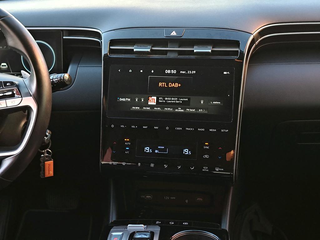 HYUNDAI TUCSON 1.6 T-GDI 230 Hybrid BVA6 Business 2022