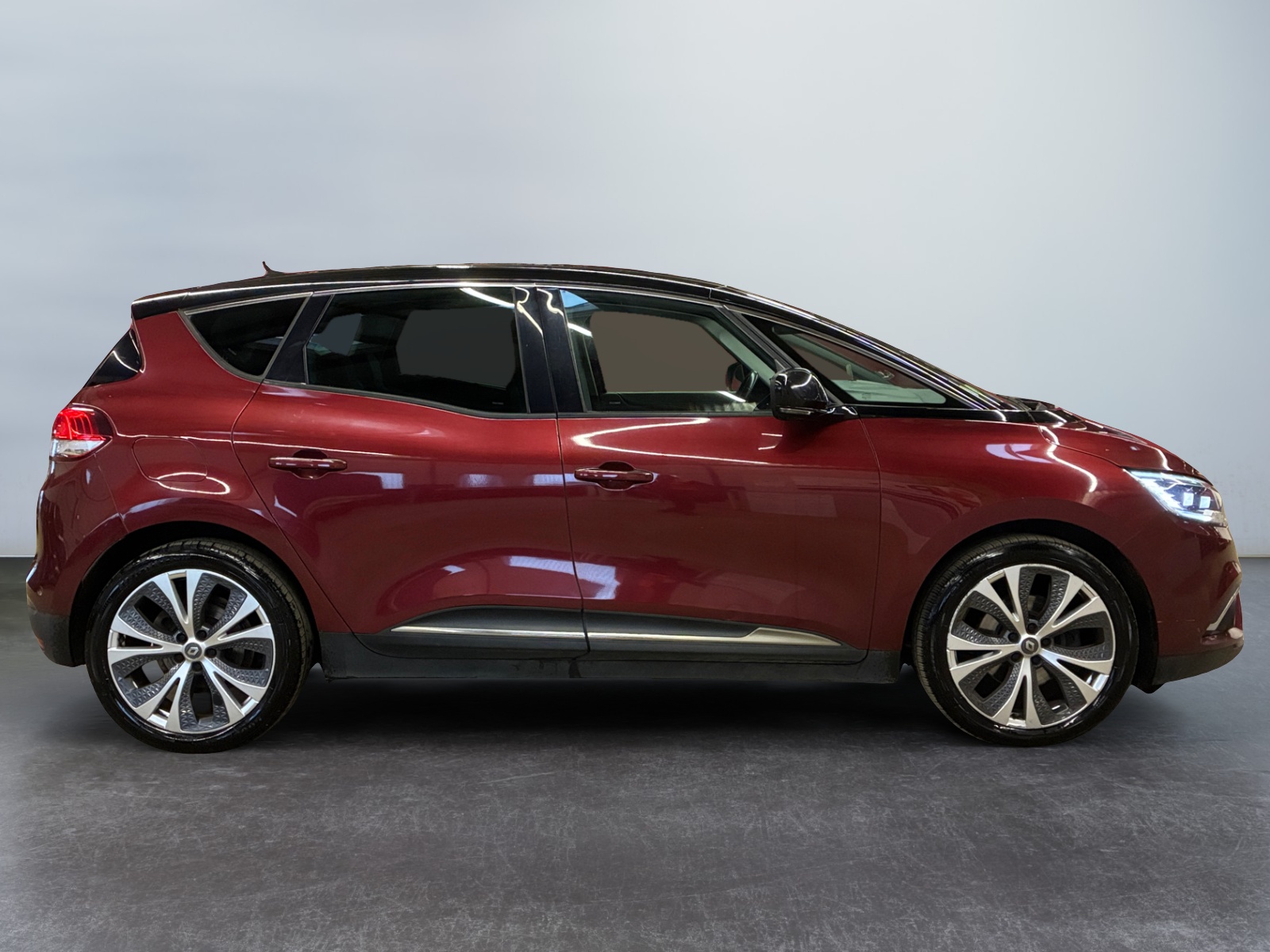 RENAULT Scenic dCi 110 Energy EDC Intens Intens 2016