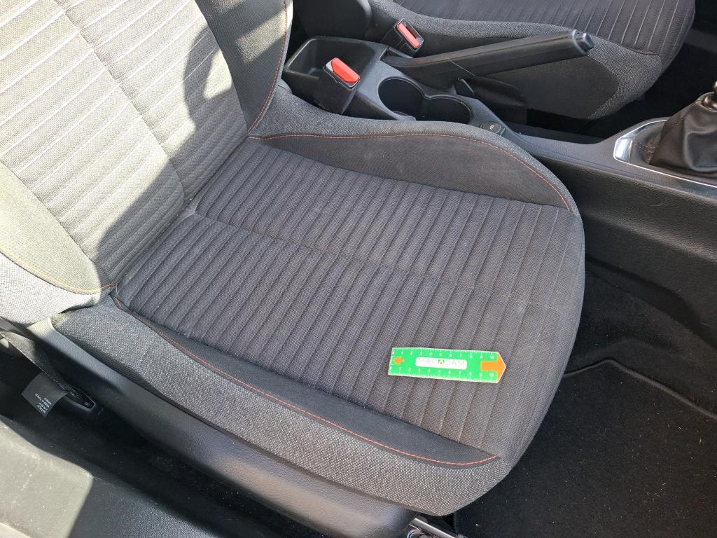 PEUGEOT 2008 PureTech 100 S&S BVM6 Active Pack 2023