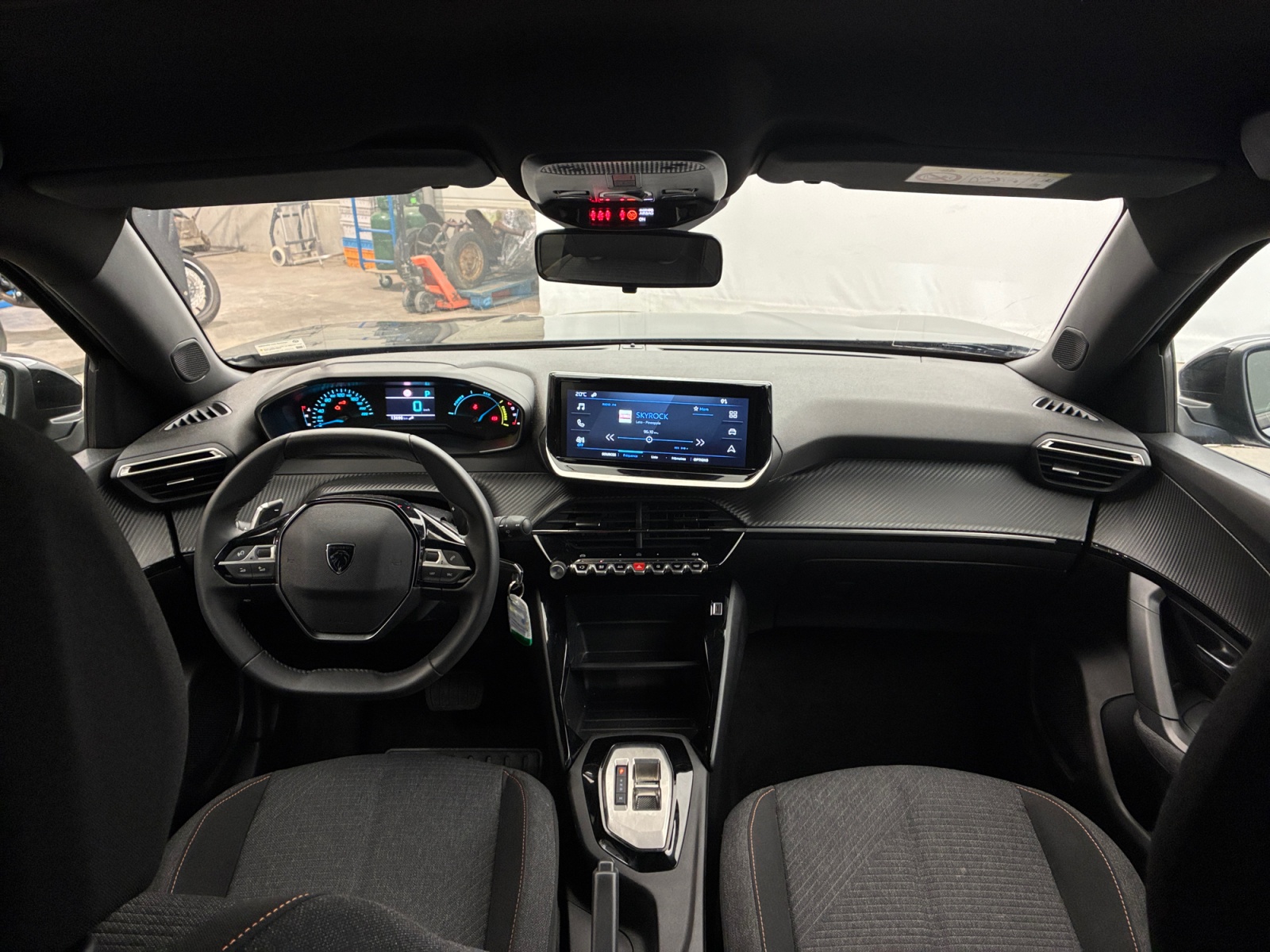 PEUGEOT 2008 Hybrid 145 ch e-DCS6 Style 2025