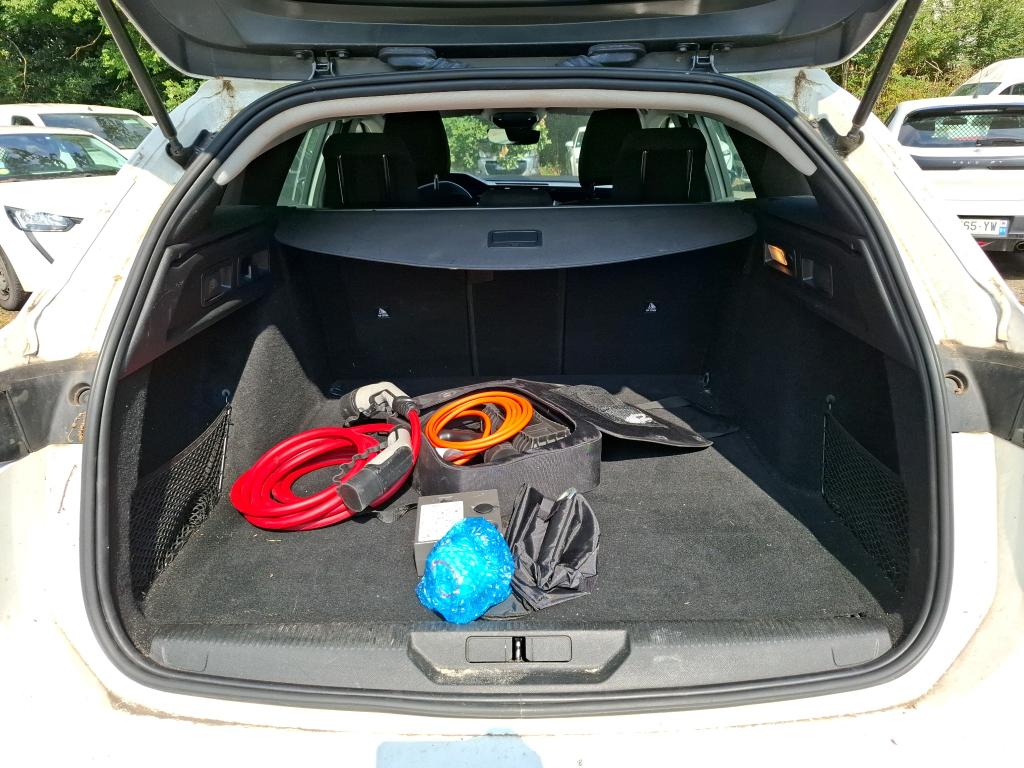 PEUGEOT 308 SW PHEV 180 e-EAT8 Active Pack 2022