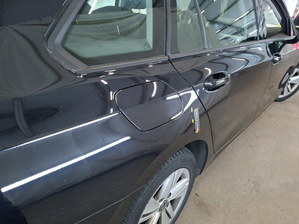 VOLKSWAGEN GOLF SW 2.0 TDI SCR 116 DSG7 Life Business 2022