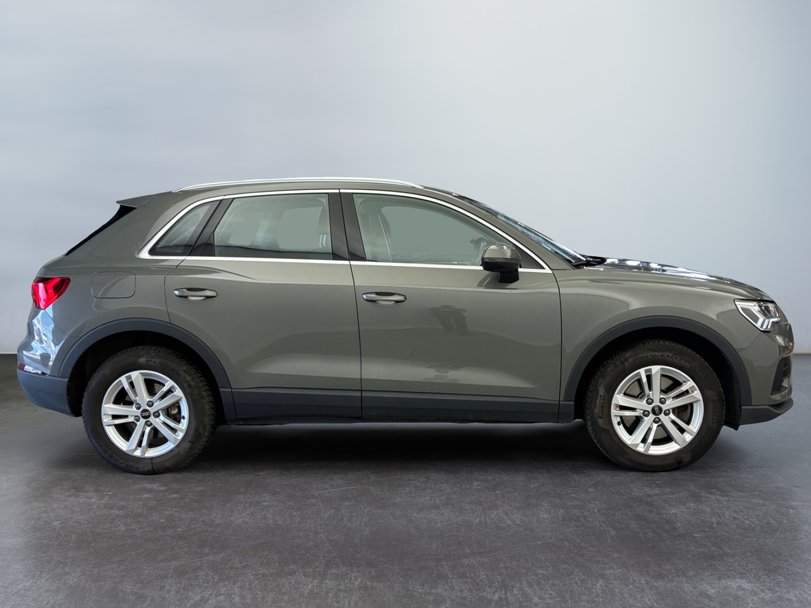 AUDI Q3 45 TFSIe 245 ch S tronic 6 Business Executive 2023