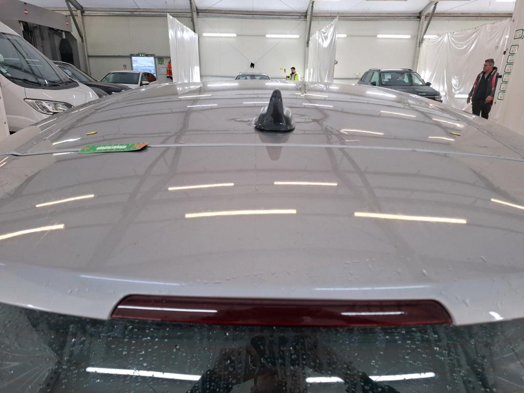 MINI COUNTRYMAN F60 LCI 136 ch BVA7 Cooper Essential 2023