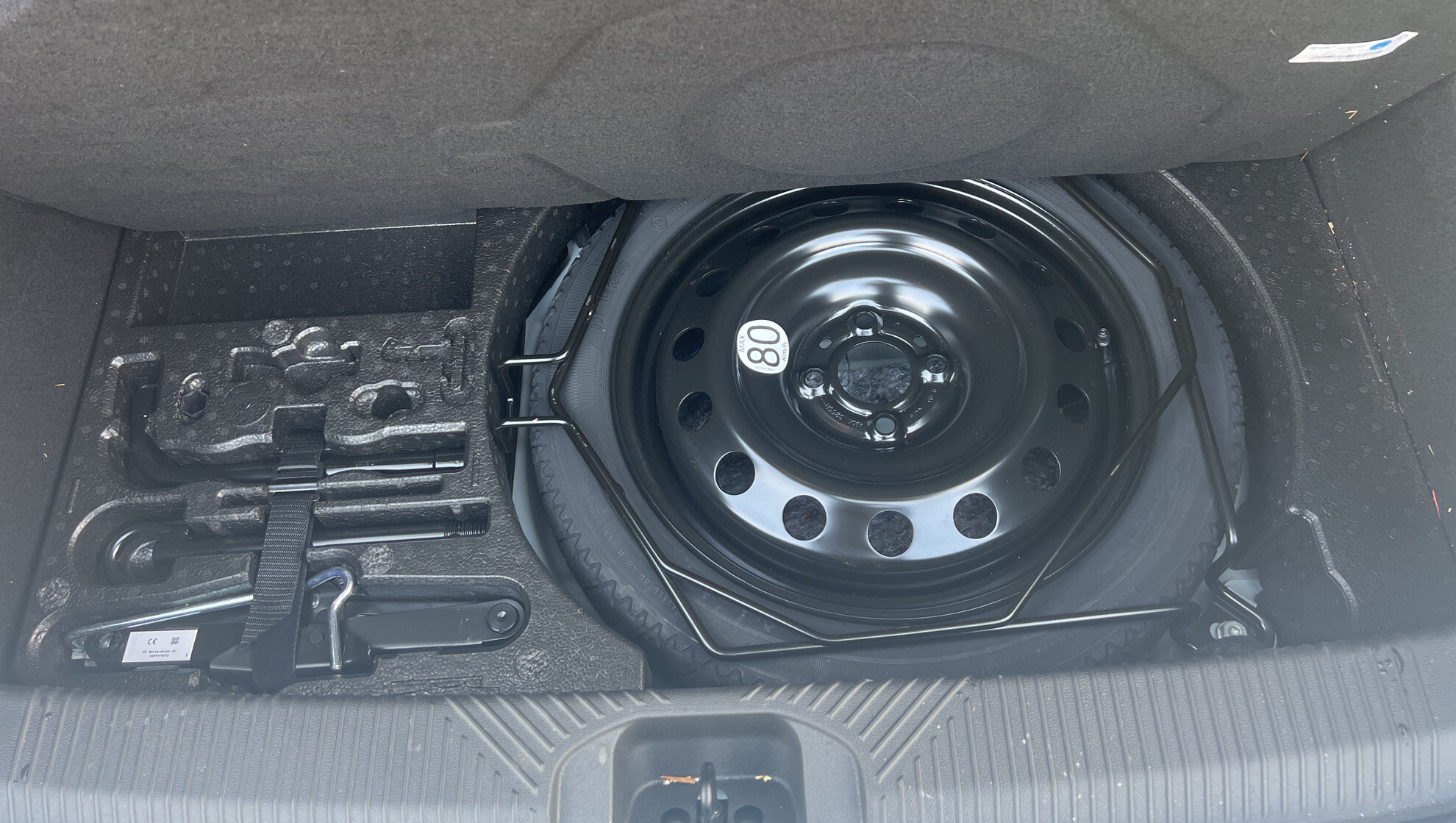 RENAULT CLIO VI HYBRID E-Tech full 160 ch Techno 2026